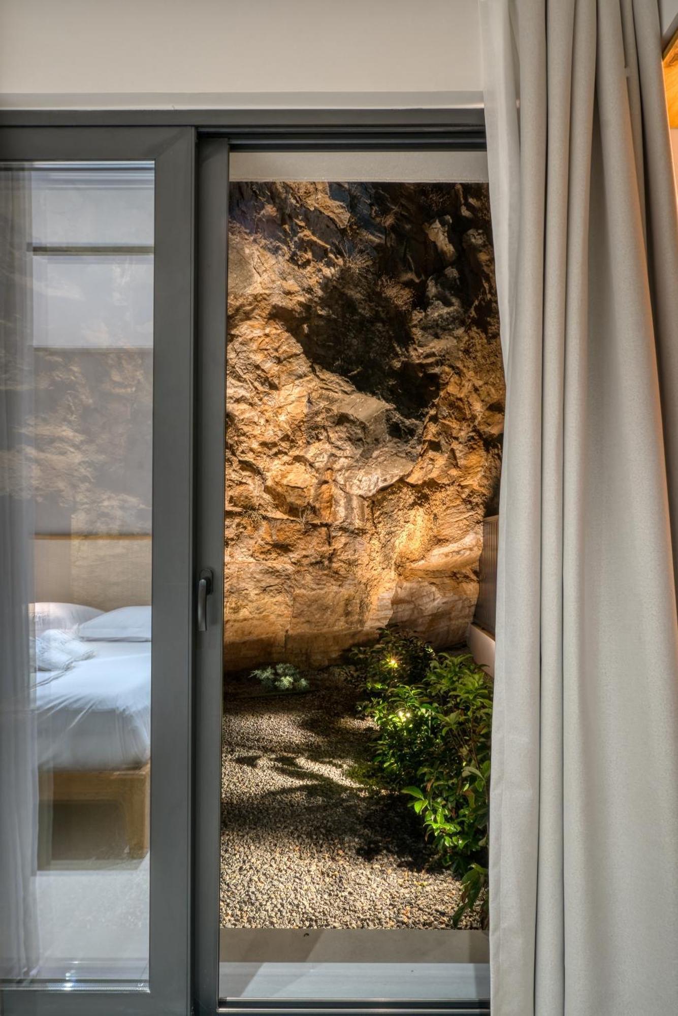 Anima Deluxe Suites Nauplion Zewnętrze zdjęcie